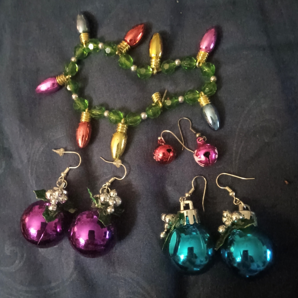 Holiday Earrings and Bracelet